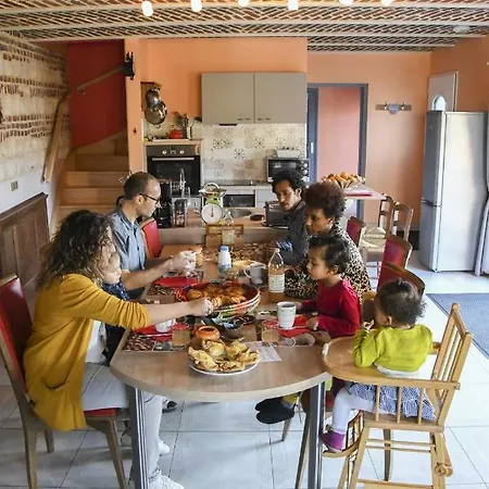 Casa de Férias - De La Tourelle De 2 à 9 Personnes *