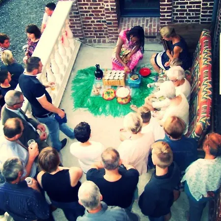 - De La Tourelle De 2 à 9 Personnes